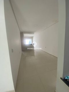 CASA - BAIRRO REIS VELOSO /  PARNAÍBA (PI)