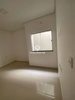 CASA - BAIRRO REIS VELOSO /  PARNAÍBA (PI)