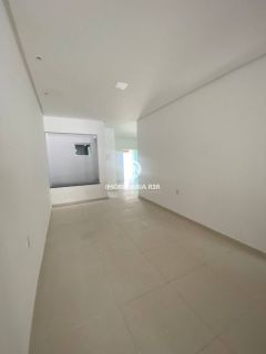 CASA - BAIRRO REIS VELOSO /  PARNAÍBA (PI)