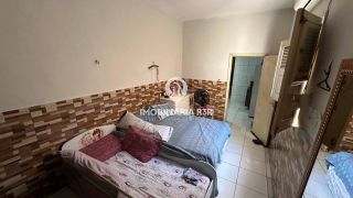 CASA - BAIRRO LOURIVAL PARENTE, ZONA SUL