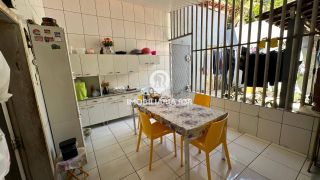 CASA - BAIRRO LOURIVAL PARENTE, ZONA SUL