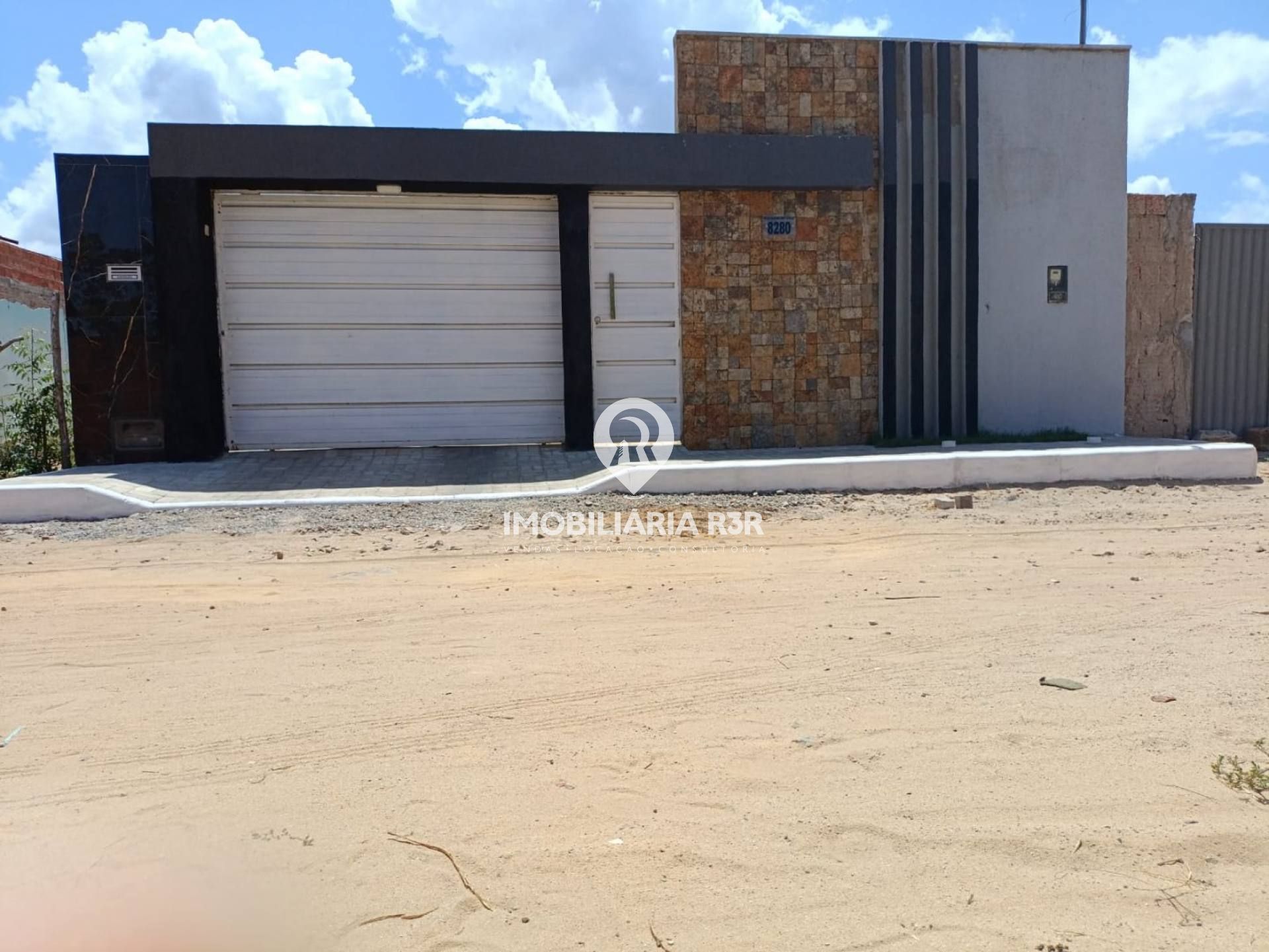 CASA DUPLÉX - BAIRRO CONSELHEIRO ALBERTO SILVA, PARNAÍBA (PI)