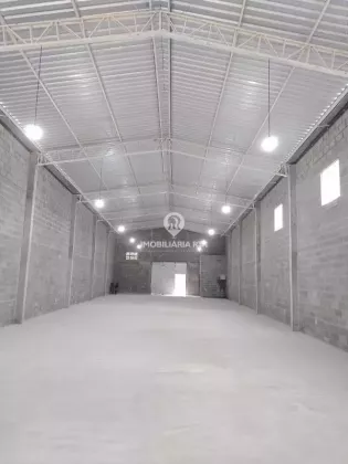 GALPÃO COMERCIAL - BAIRRO JOÃO XXIII, PARNAÍBA (PI)