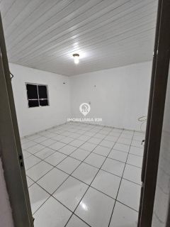 CASA - BAIRRO COLORADO, ZONA SUDESTE