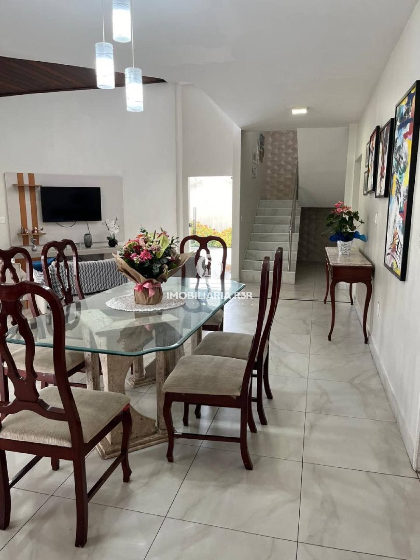 CASA DUPLEX - BAIRRO SANTA ISABEL, ZONA LESTE