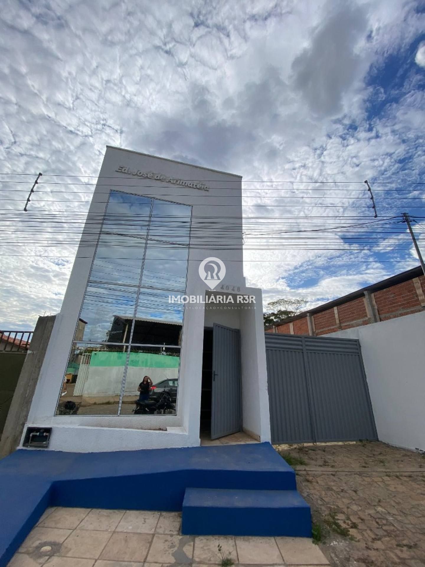 PRÉDIO COMERCIAL DÚPLEX COM GALPÃO,ZONA SUDESTE
