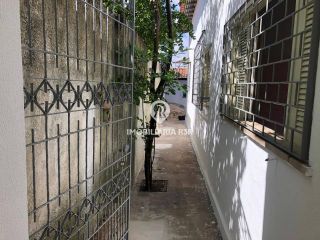 CASA - BAIRRO PORENQUANTO, ZONA NORTE