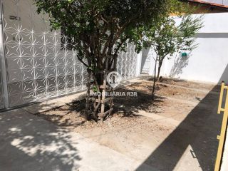 CASA - BAIRRO PORENQUANTO, ZONA NORTE