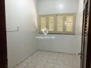 CASA - BAIRRO PORENQUANTO, ZONA NORTE