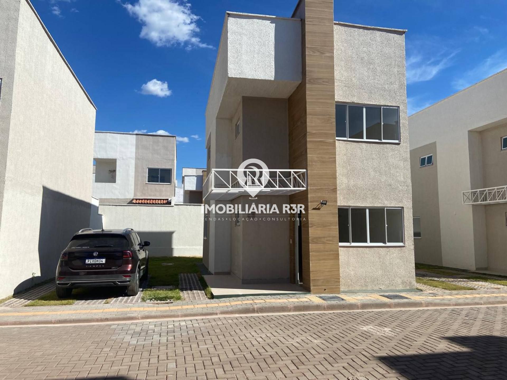 CASA DUPLÉX - BAIRRO MORROS, ZONA LESTE