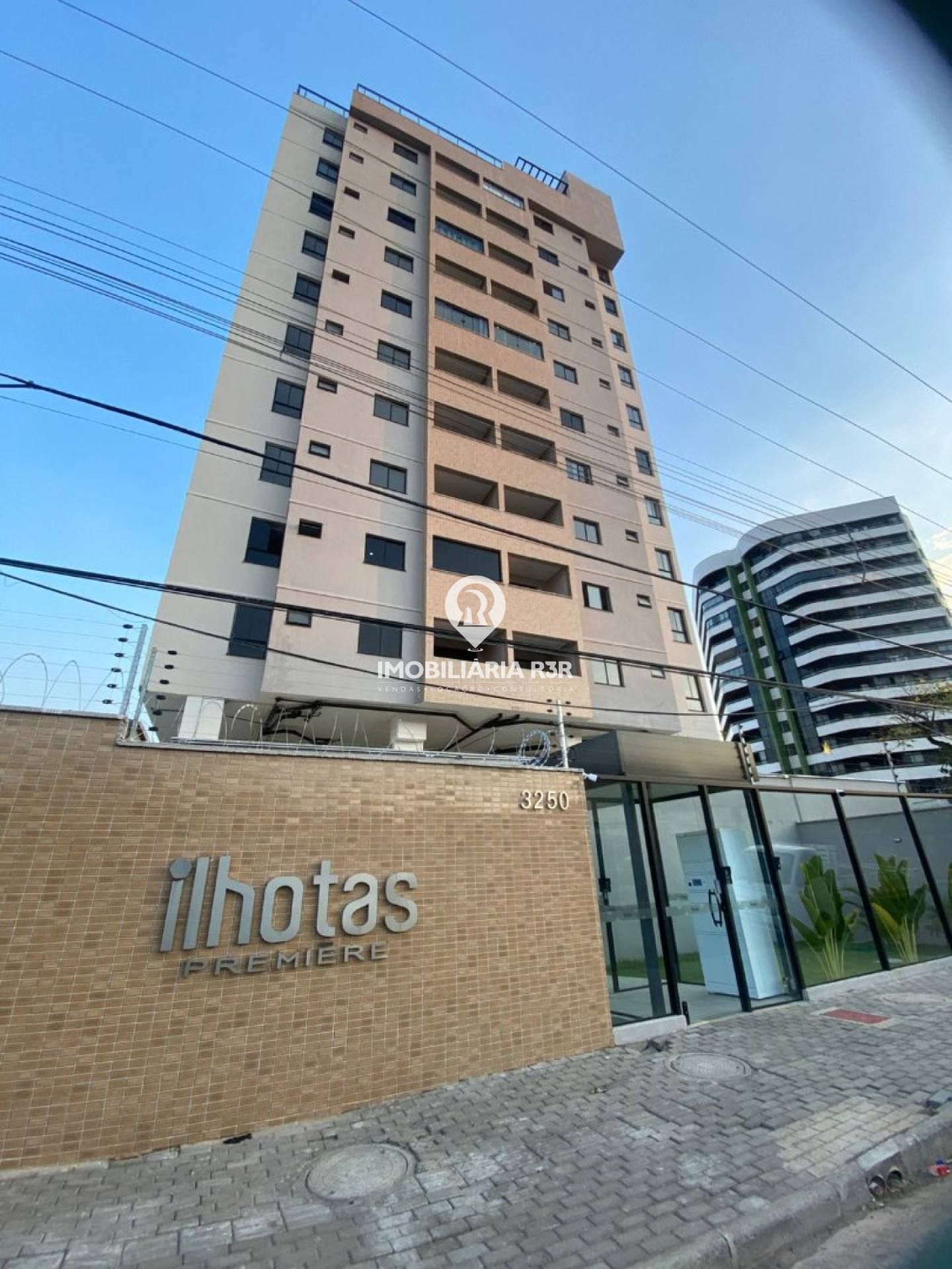 APARTAMENTO - BAIRRO ILHOTAS, ZONA CENTRO