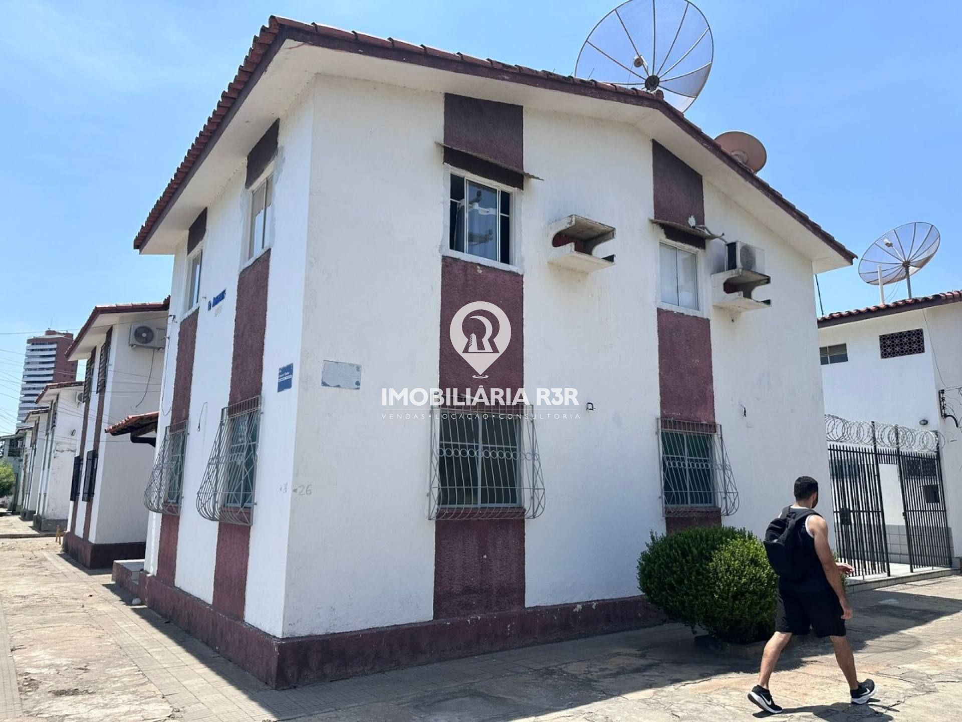 APARTAMENTO- JÓQUEI - ZONA LESTE