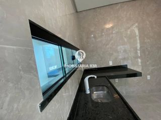 CASA - BAIRRO REIS VELOSO - PARNAÍBA (PI)