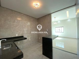 CASA - BAIRRO REIS VELOSO - PARNAÍBA (PI)