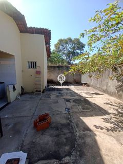 CASA - BAIRRO VALE QUEM TEM, ZONA LESTE