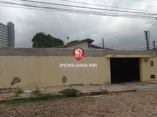 CASA – BAIRRO HORTO, ZONA LESTE