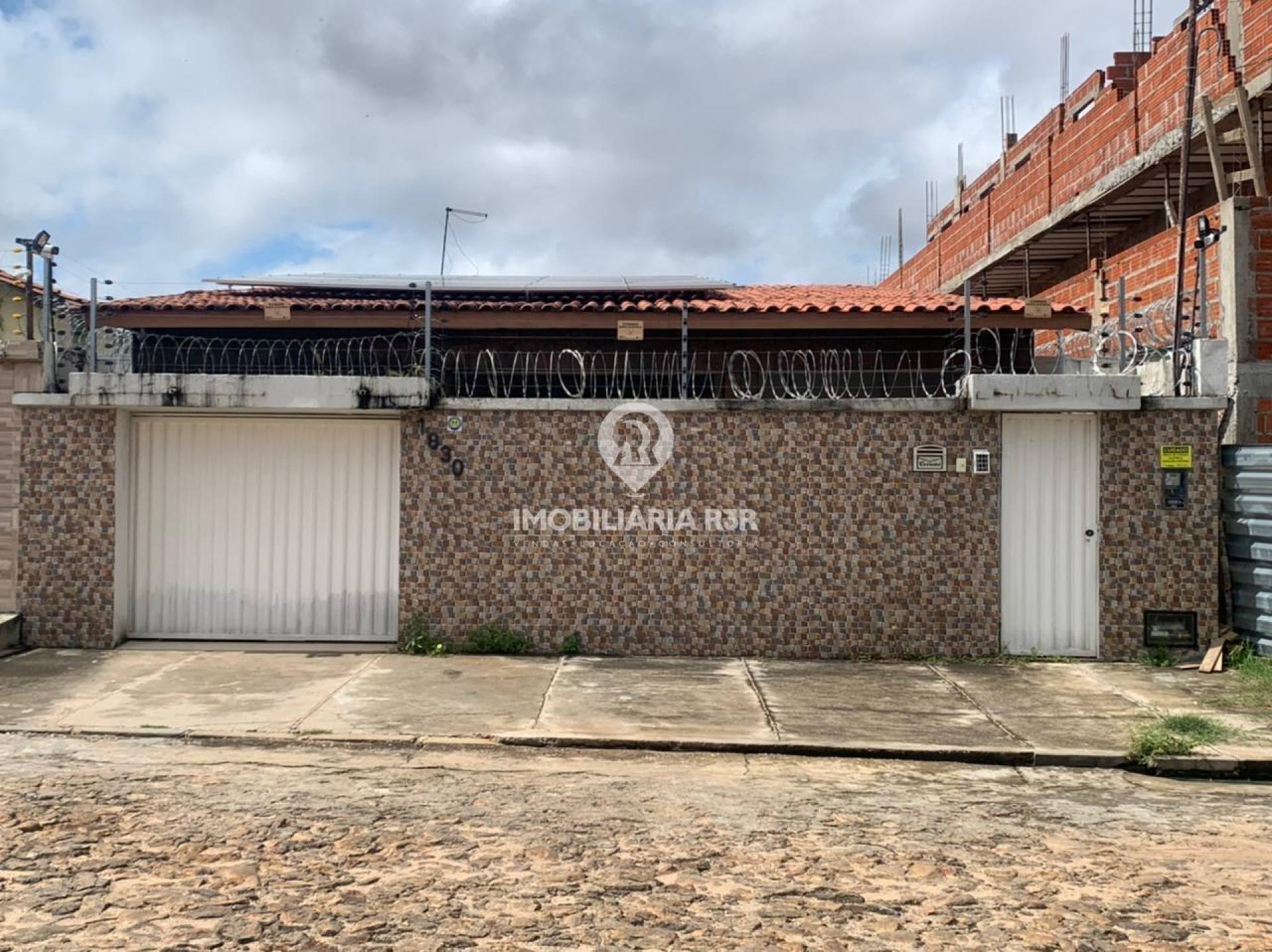 CASA - LOURIVAL PARENTE, ZONA SUL