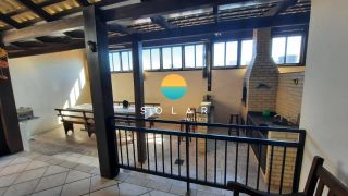 Casa com 3 dormitórios e vaga para 4 veículos, aprox. 200m da Praia Grande em Penha/SC. Ref. 296