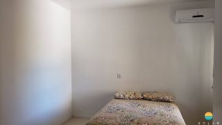 Lindo sobrado espaçoso aprox. 550m da Praia com 4 quartos e 5 vagas de garagem em Penha/SC. Ref. 357