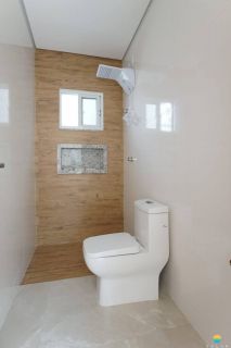 Maior segurança e tranquilidade em condomínio fechado com 12 casas em Balnéario de Piçarras! Ref. 317