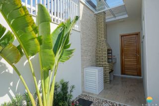 Maior segurança e tranquilidade em condomínio fechado com 12 casas em Balnéario de Piçarras! Ref. 317