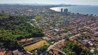Terreno comercial com 2.138m², 700m do mar em Penha - SC. Ref. 323