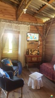 Sítio Encantador com Lagoa e 35 Mil m² de Terreno Produtivo em São João de Itaperiú/SC. Ref. 338