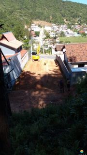 Terreno à venda com 2.254,40m², aprox. 450m da Praia de São Miguel em Penha - SC. Ref. 366