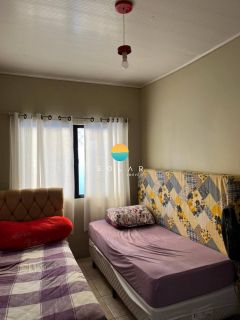 Casa Para Vender com 4 quartos sendo 1 suíte, no bairro Praia da Armação ao lado do Beto Carrero World em Penha - SC. Ref. 387