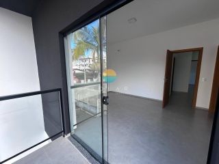 Imperdível sobrado de 136m² com 3 dormitórios no bairro Itacolomi em Balneário Piçarras. Ref. 391