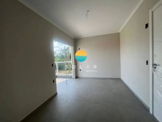 Sobrado para venda com 03 dormitórios sendo 01 suíte, a poucos metros da praia do Grant em Itajuba - Barra Velha. Ref. 392