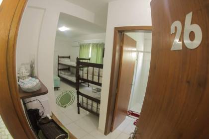 Pousada à venda na Baia de Armação do Itapocoroy. REF. 394