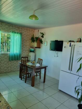 Pousada à venda na Baia de Armação do Itapocoroy. REF. 394