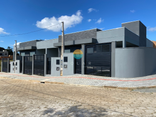 Casas geminadas à venda com 02 dormitórios, sendo 01 suíte no Bairro Nossa Senhora de Fátima, Penha - SC. Ref. 404