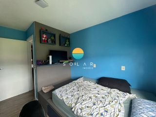 Excelente sobrado com 3 dormitórios e 02 salas comerciais em uma das principais ruas de Penha - SC. Ref. 418