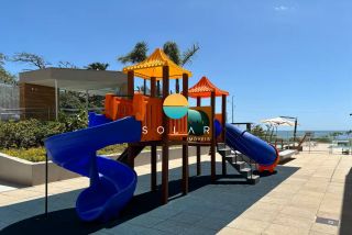 Apartamento à Venda no SUMMER HOME CLUB, Pé na Areia com vista para o MAR - Balneário Piçarras. Ref. 427