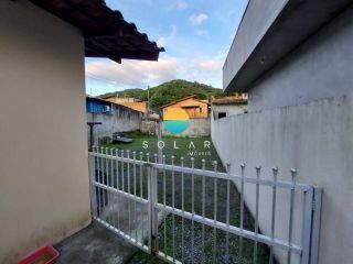 Casa Exclusiva em Terreno de 322m² a Poucos Metros da Praia e do Beto Carrero. Ref. 436