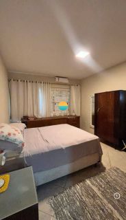 Casa Para Vender com 2 suítes e mais 02 dormitórios, aprox. 100m da Praia Grande em Penha/SC. Ref. 450