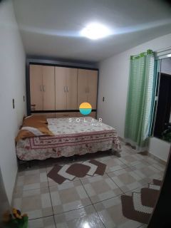 Casa à venda com piscina, com 03 dormitórios sendo 01 suíte, aprox. 1 km da praia de Armação em Penha/SC. Ref. 452