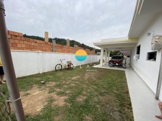 Terreno com 3 casas à venda - aprox. 800m da Praia Gravatá/Penha SC. Ref. 456