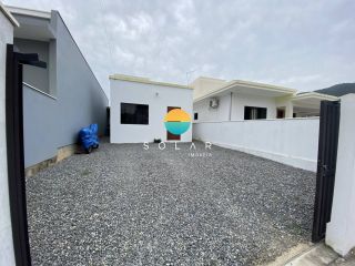 Terreno com 3 casas à venda - aprox. 800m da Praia Gravatá/Penha SC. Ref. 456