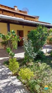 Excelente Sobrado com 4 dormitórios a 300m da Praia Alegre em Penha/SC. Ref. 461