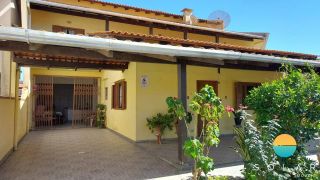 Excelente Sobrado com 4 dormitórios a 300m da Praia Alegre em Penha/SC. Ref. 461