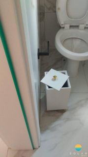 Apartamento Térreo Totalmente Mobiliado com 2 Dormitórios sendo 1 Suíte, em Balneário Piçarras/SC. Ref.468