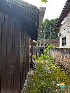 Casa à venda de 70m² na Praia da Armação - Penha S/C. Ref.472