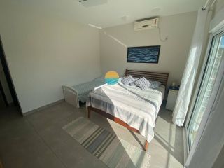 Casa Mobiliada a 200m da praia, com 4 suítes na Praia Grande em Penha /SC. Ref.476