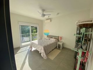 Casa Mobiliada a 200m da praia, com 4 suítes na Praia Grande em Penha /SC. Ref.476