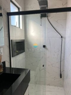 Sobrado com amplo espaço externo e 2 Suítes em Itajuba - Barra Velha/SC. Ref. 490