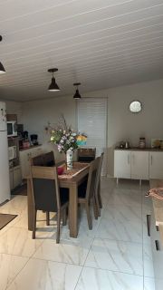 Casa à venda com 4 Dormitórios sendo 1 Suíte com 280m² na Armação em Penha / SC. Ref.493