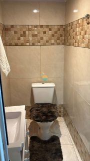 Casa à venda com 4 Dormitórios sendo 1 Suíte com 280m² na Armação em Penha / SC. Ref.493